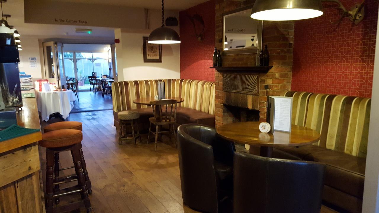 The Stag Northwood (Isle of Wight) Exterior foto