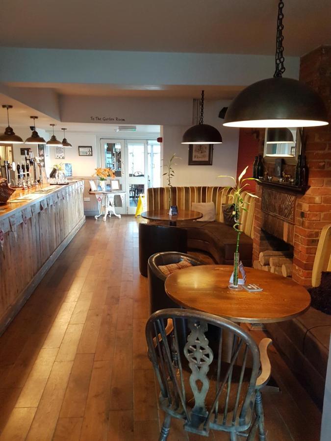 The Stag Northwood (Isle of Wight) Exterior foto